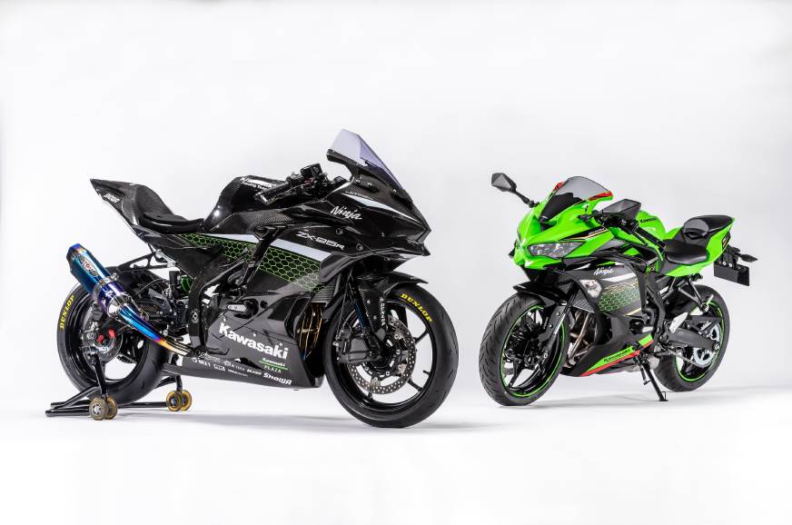 Kawasaki ZX-25R (Green and Black)